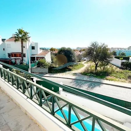 Villa Golfinho By Sunny Deluxe *