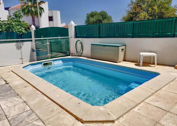 Golfinho By Sunny Deluxe * Αλμπουφέιρα