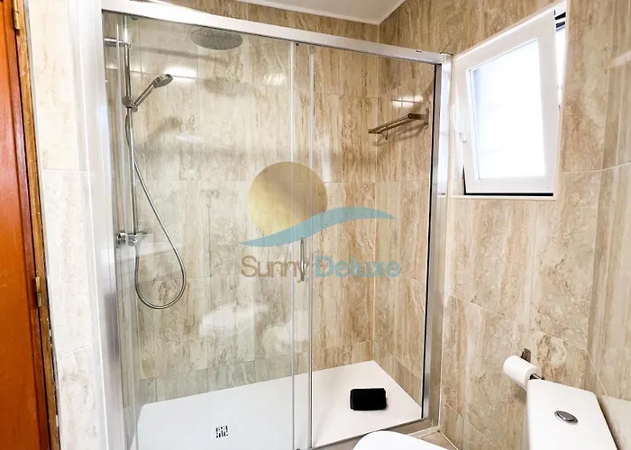 Golfinho By Sunny Deluxe 알부페이라