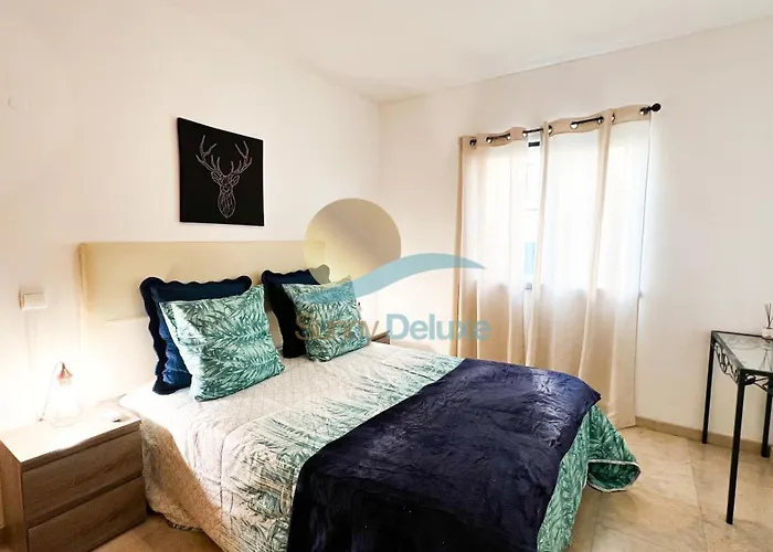 Golfinho By Sunny Deluxe 빌라