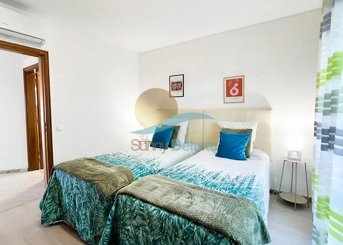 Golfinho By Sunny Deluxe 빌라 알부페이라