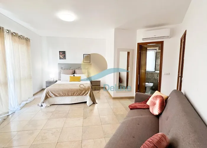 Golfinho By Sunny Deluxe 알부페이라