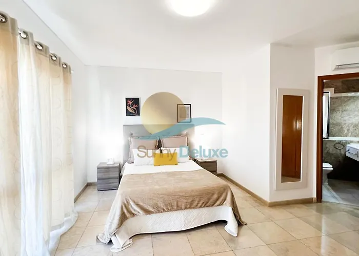 Golfinho By Sunny Deluxe * 알부페이라