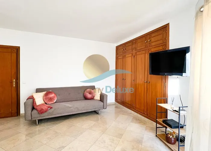 빌라 Golfinho By Sunny Deluxe *